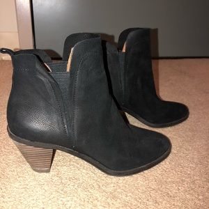 Women’s Black Booties 7